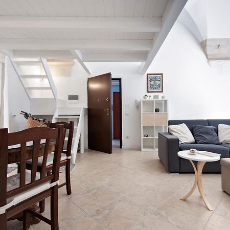 Mesagnesi 6 - Loft Centro Storico Sit Apartment Lecce Ngoại thất bức ảnh