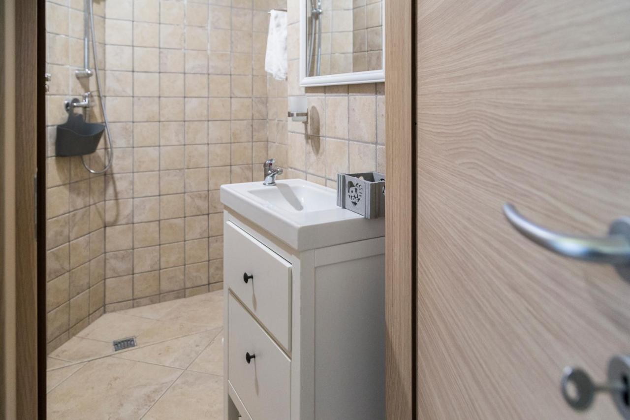 Mesagnesi 6 - Loft Centro Storico Sit Apartment Lecce Ngoại thất bức ảnh