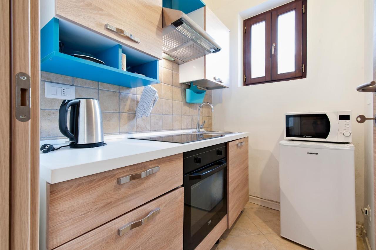Mesagnesi 6 - Loft Centro Storico Sit Apartment Lecce Ngoại thất bức ảnh
